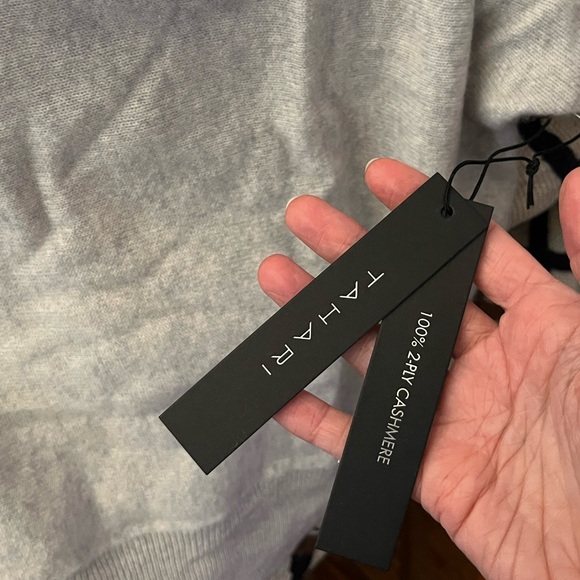 Tahari 100% Cashmere Gray Sweater NWT - Picture 4 of 5